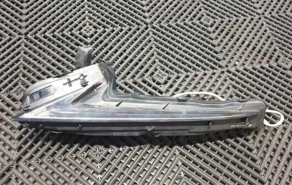 Lexus IS III XE30 Headlight/headlamp 81620-53011