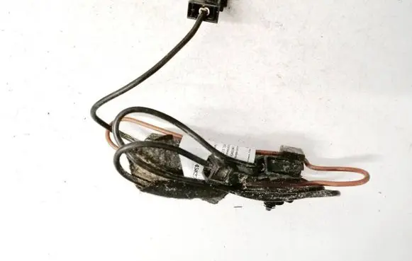 Antenna control unit