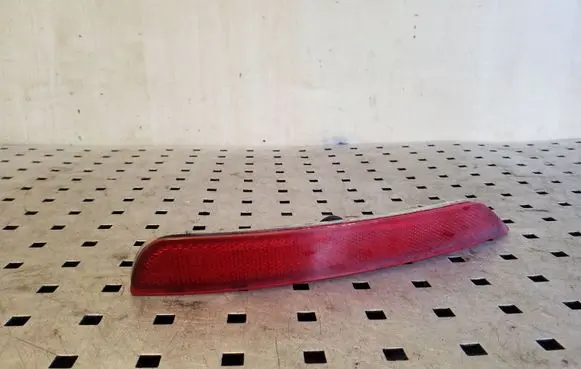 Subaru Forester SH Rear tail light reflector 32303R