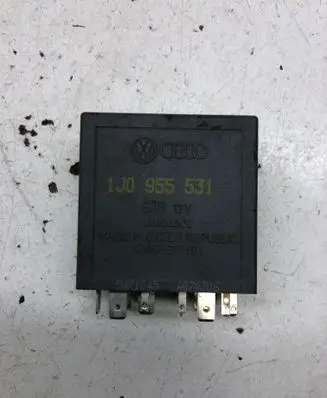 Volkswagen Golf IV Window wiper relay 1J0955531 5WK1045 192