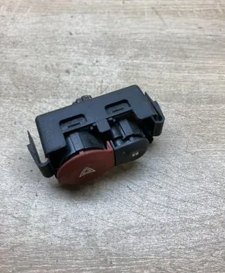 Renault Kangoo II Hazard light switch 8200214896A 8200483813