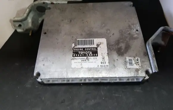 Toyota Camry Engine control unit/module 896610X040