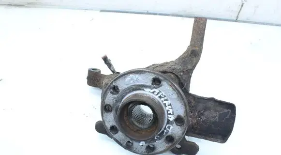 Opel Zafira B Front wheel hub