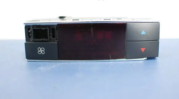 Mercedes-Benz CLS C218 X218 Climate control unit A2048303290