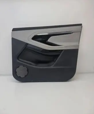 Land Rover Evoque II Front door card panel trim K8D223878A