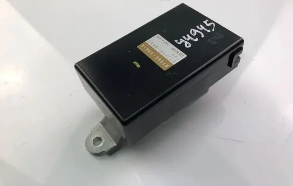 Toyota Avensis Verso Other control units/modules 8748044010
