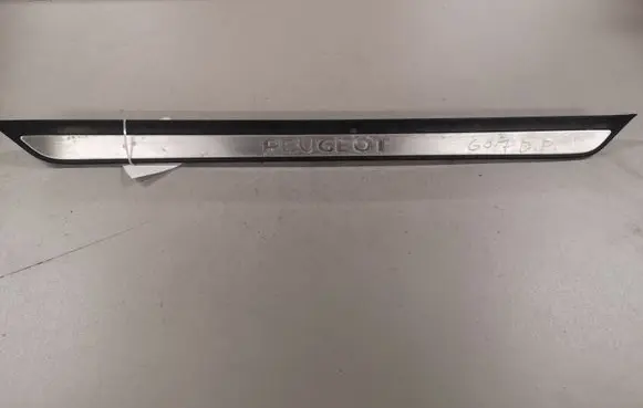 Peugeot 607 Front sill trim cover 9629149577