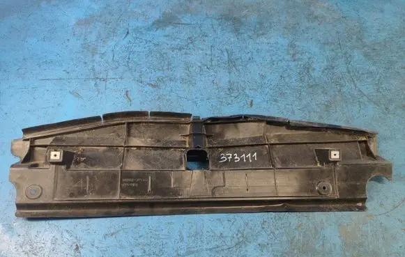 Toyota Prius (XV60) Engine splash shield/under tray 1659237110