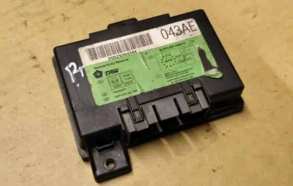 Chrysler PT Cruiser Other control units/modules P05293043AE