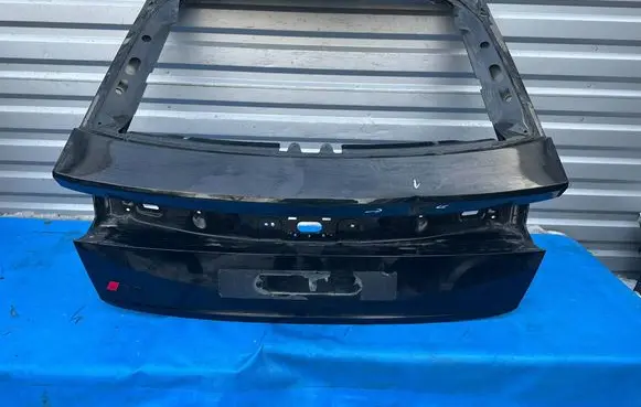 Audi Q8 Tailgate/trunk/boot lid 