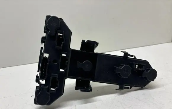 Volkswagen Bora Tail light bulb cover holder 1J5945257
