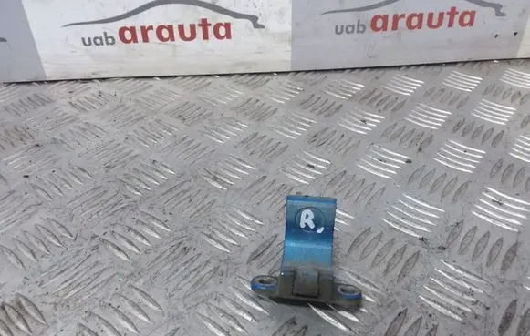 Volkswagen Touran I Tailgate/trunk/boot hinge