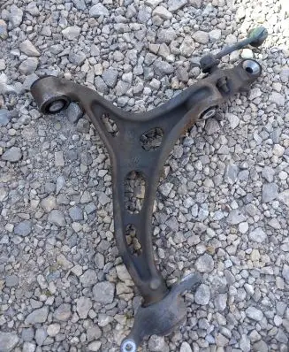 Jeep Grand Cherokee Front lower control arm/wishbone 68022605AD
