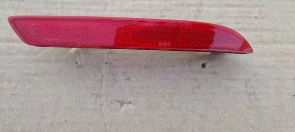 Honda Accord Rear tail light reflector 9317009