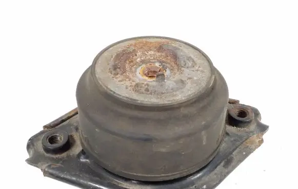 Mercedes-Benz ML W164 Engine mount bracket A2512403117