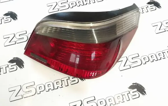 BMW 5 E60 E61 Rear/tail lights 6910768