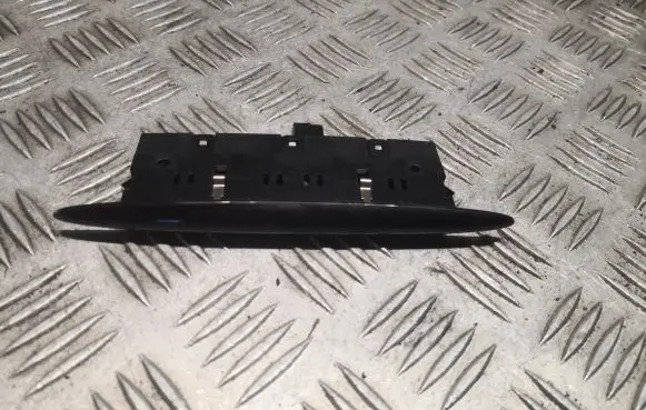 Mercedes-Benz ML W164 Parking PDC sensor display screen 0015423723 A0015423723