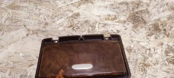 Bentley Flying Spur Ashtray (front) 3W8863075A