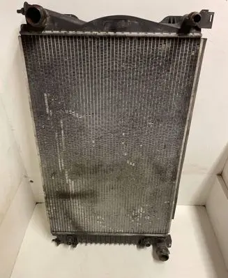 Audi A6 S6 C6 4F Coolant radiator