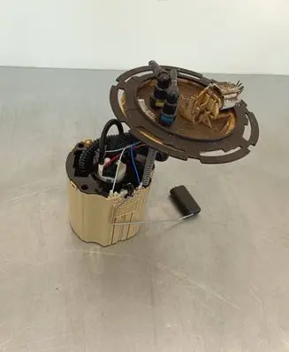Opel Zafira C In-tank fuel pump 13588661 3221310358