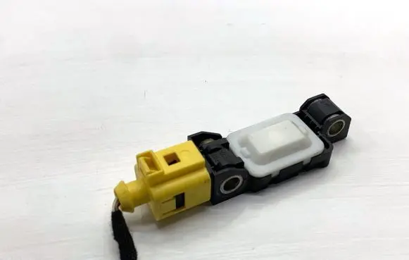 Audi A8 S8 D3 4E Airbag deployment crash/impact sensor 4B0959643E