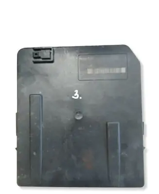 Renault Master III Fuse module 284B67653R USMX62 519338198