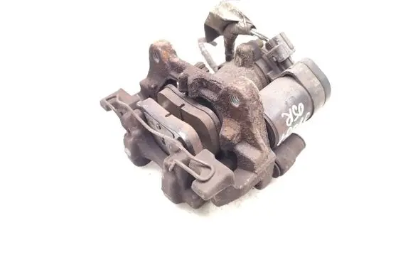 Ford Mondeo MK V Rear brake caliper
