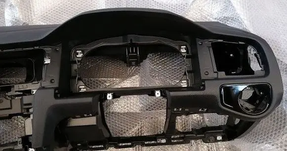 Volkswagen Golf VI Dashboard 5G2858295BII