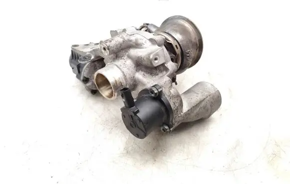 Peugeot 3008 II Turbo 9825982080