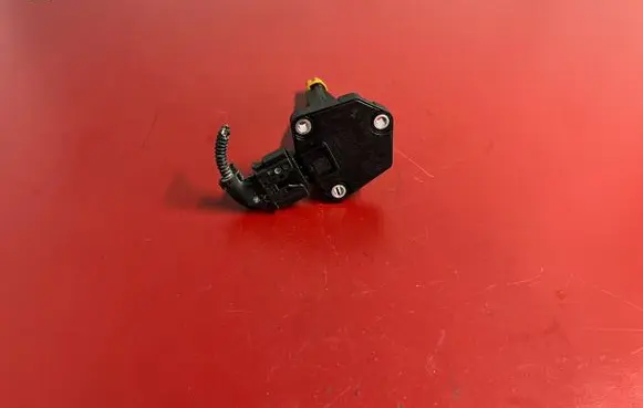 BMW X3 G01 Oil level dip stick 8638755
