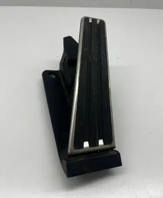Porsche Panamera (970) Accelerator throttle pedal 97042302101 6PV00879223