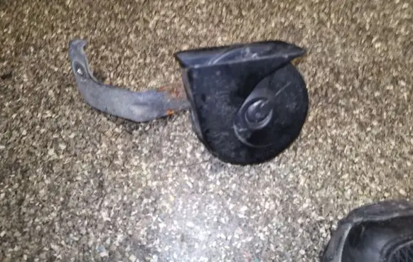 Volvo V50 Horn signal