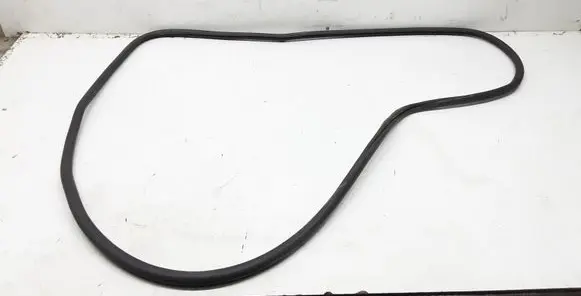 Porsche Cayenne (9PA) Front door rubber seal 7L0967365E