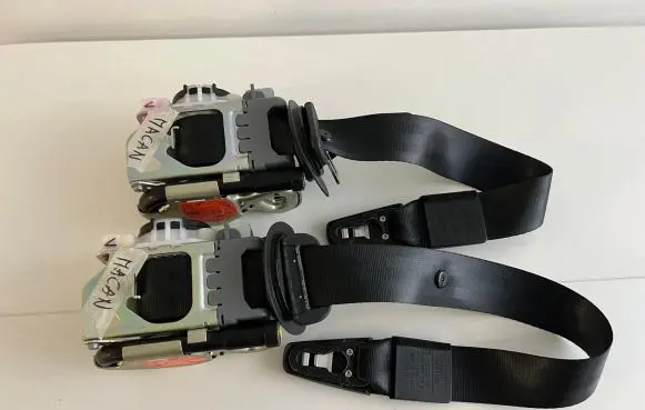 Porsche Macan (95B) Front seatbelt
