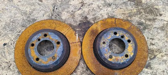 BMW 5 E60 E61 Rear brake disc