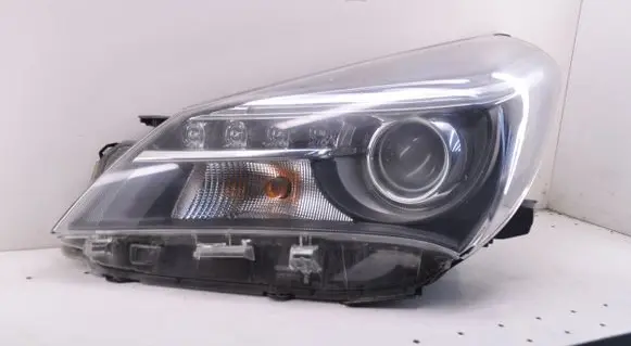 Toyota Yaris Headlight/headlamp 9922681017
