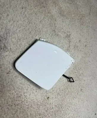 BMW X2 F39 Front tow hook cap/cover 8069138