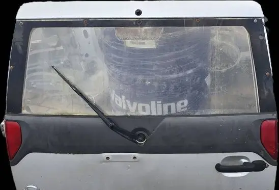 Nissan Terrano Tailgate/trunk/boot lid