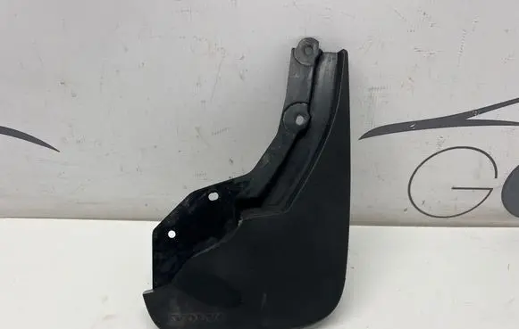 Volvo C40 Front mudguard 32351553