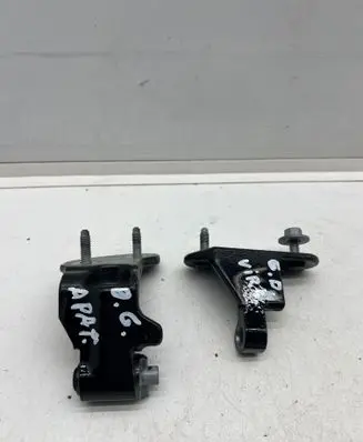 Mercedes-Benz GLE W167 Rear door lower hinge A0000153423 0000252323