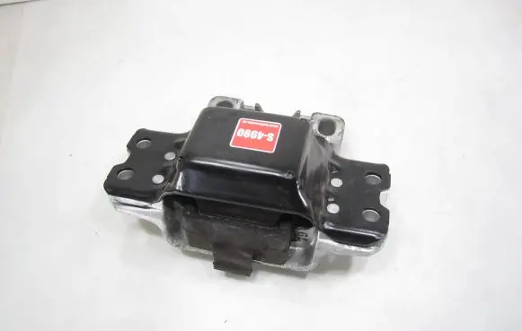 Volkswagen Golf V Engine mount bracket 1K0199555M
