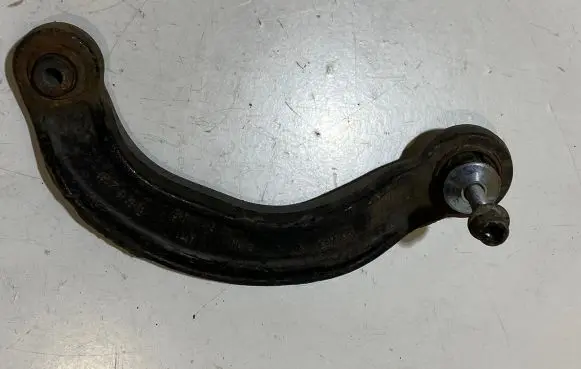 Ford Mustang VI Rear upper control arm/wishbone 5K743