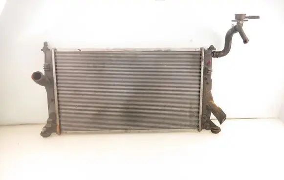 Mazda 5 Coolant radiator