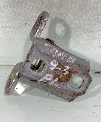 Saab 9-3 Ver2 Front door lower hinge 