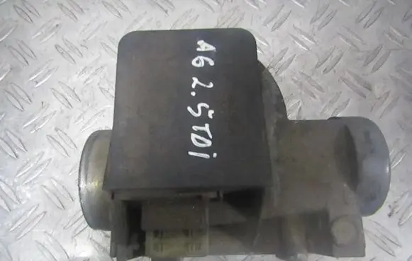 Audi A6 S6 C4 4A Mass air flow meter 4a0133471 0281002074