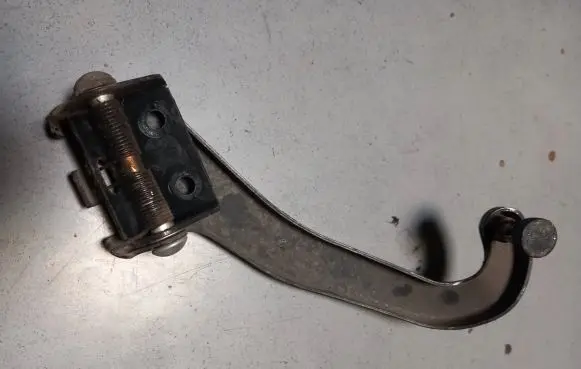 Mercedes-Benz Vito Viano W638 Sliding door upper roller guide/hinge a6387501247