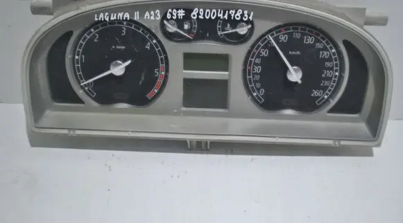 Renault Laguna II Speedometer (instrument cluster) 8200417831