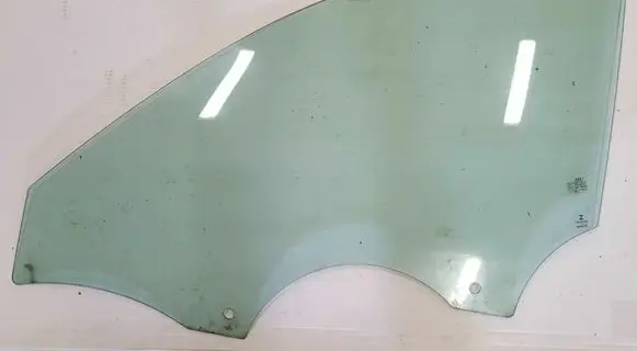 Audi A3 S3 8V Front door window glass four-door 8V5845201