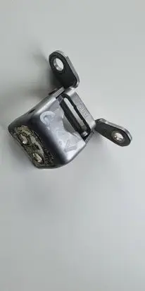Honda CR-V Rear door upper hinge