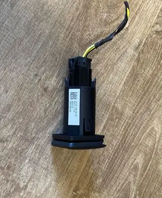 USB socket connector
